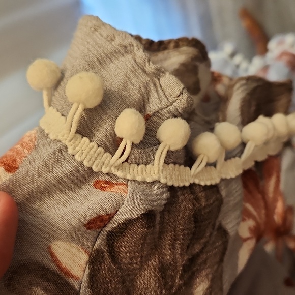 Cleanout Sale!! 🔥🔥 Dropped Prices!Lulu's xl dress, lite teal/green base color - Picture 5 of 5